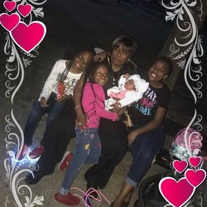 Meet your Posher, April